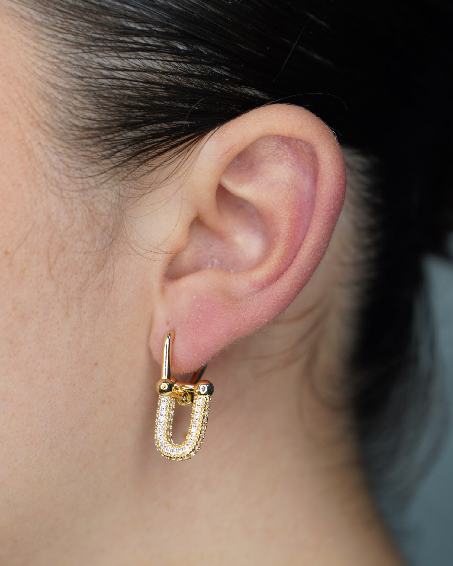 Aretes Bolt