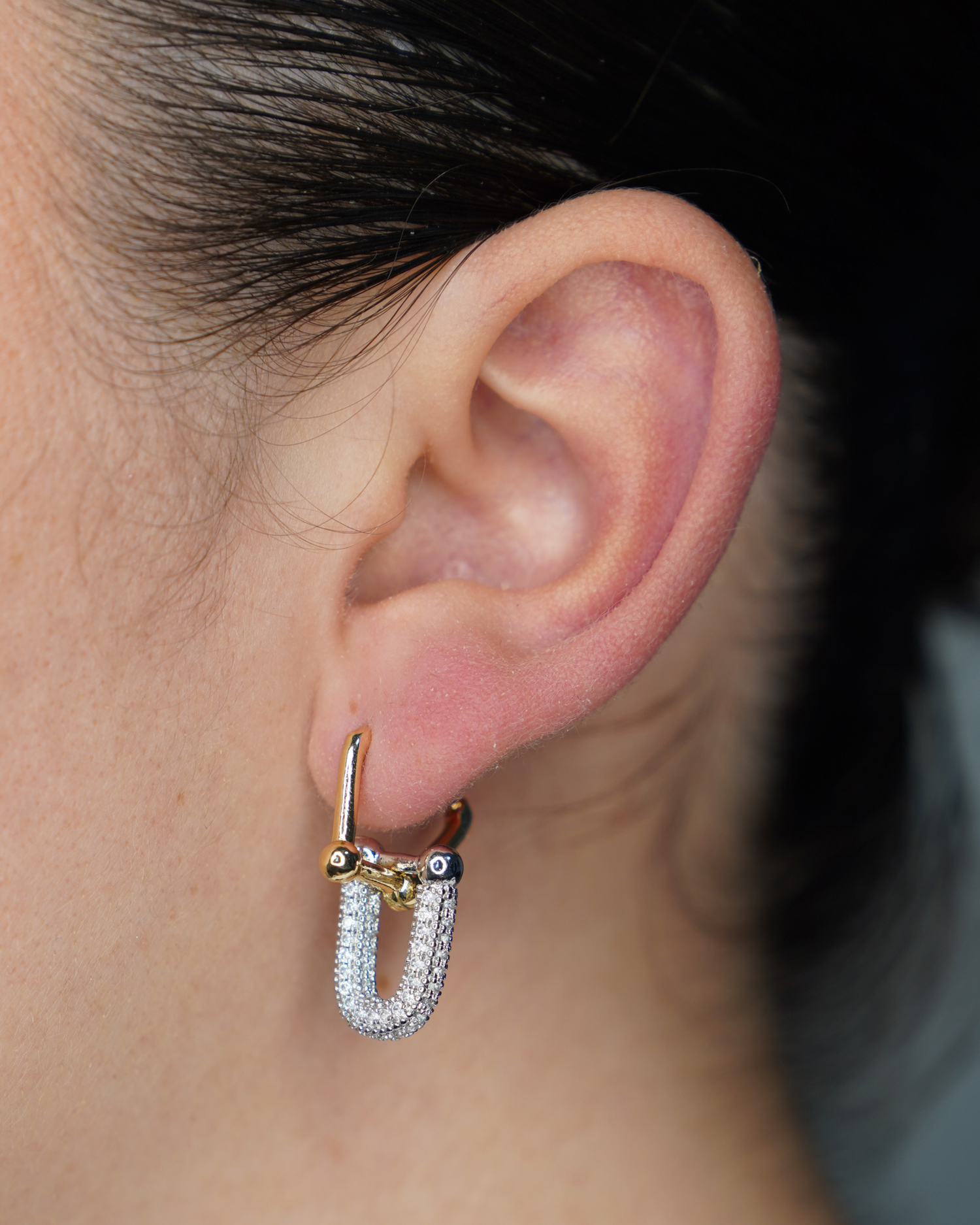 Aretes Bolt