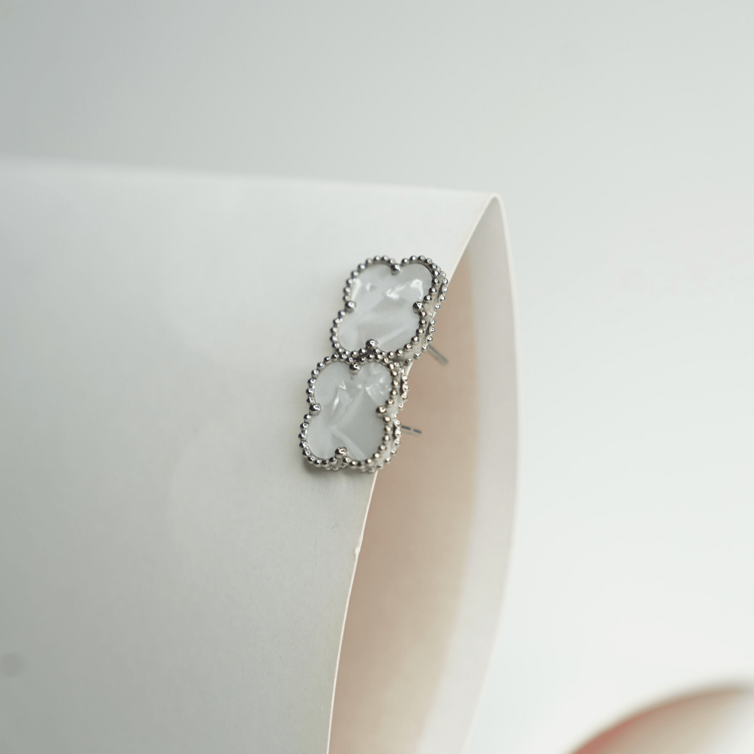 Aretes Trébol - AretesBlanco VERYSA