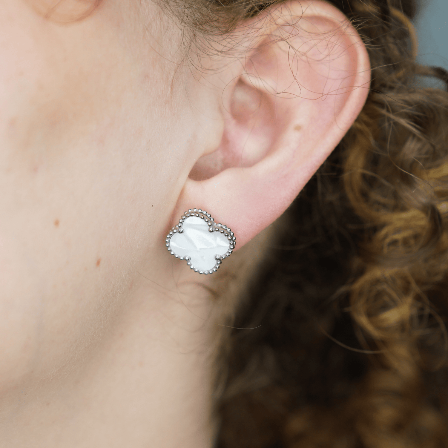 Aretes Trébol - AretesBlanco VERYSA