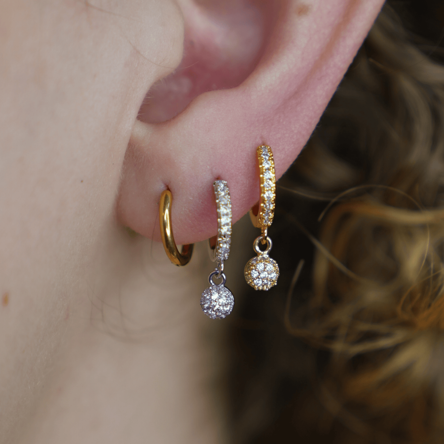 Arracada Piercing Colgante Circular - PiercingsPlateado VERYSA