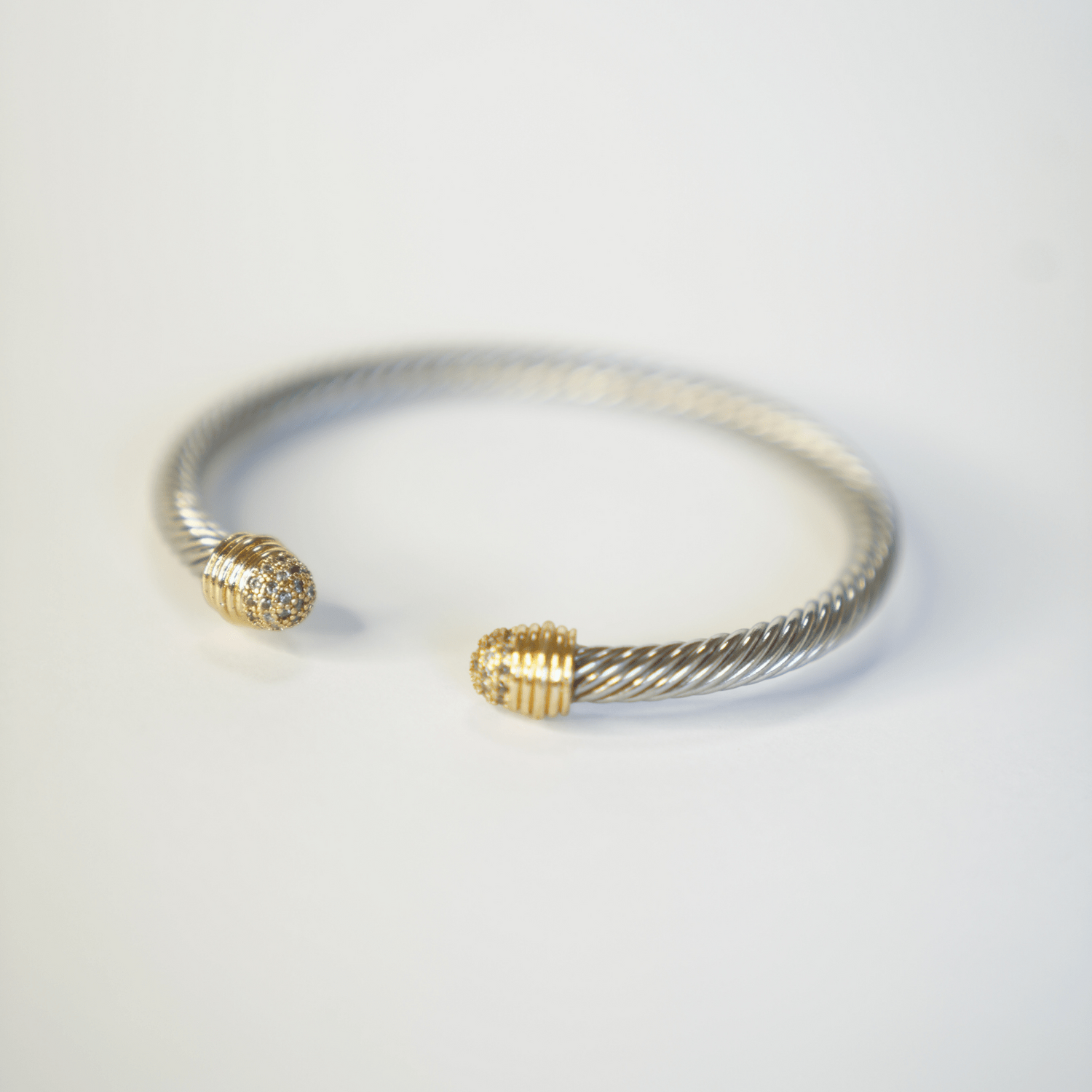 Brazalete Abierto Con Zirconias - Brazaletes VERYSA