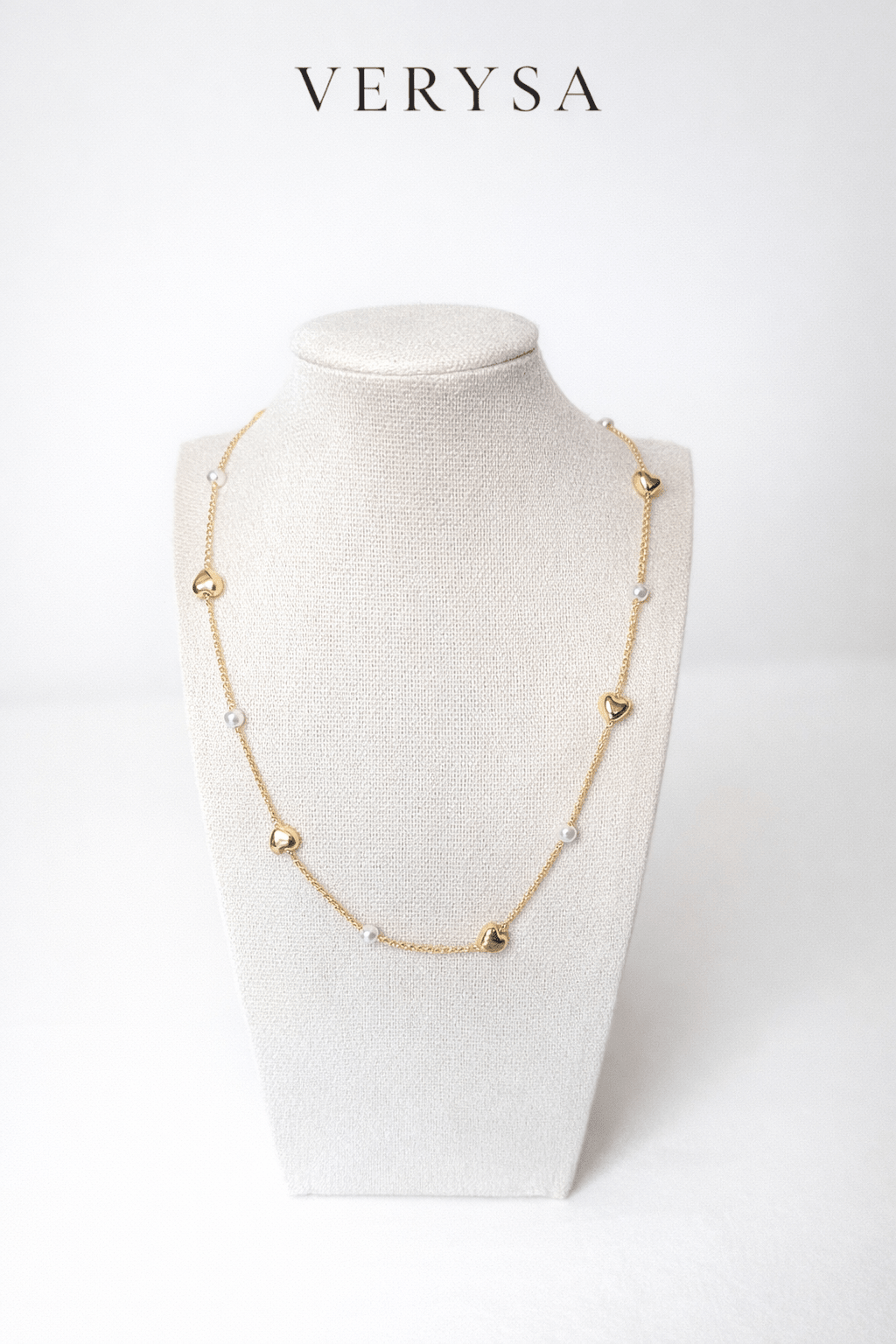 Collar Corazones & Perlas – Chapa de Oro - VERYSA