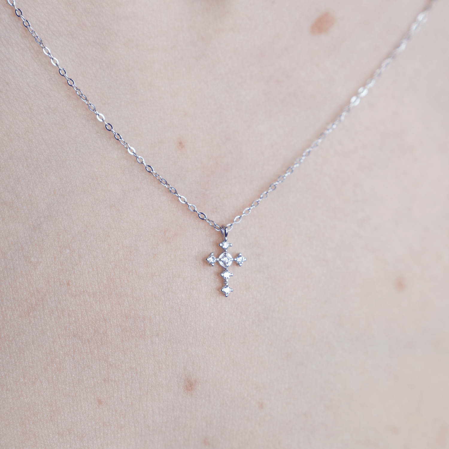 Collar Mini Cruz Plata .925 - CollaresPlateado VERYSA
