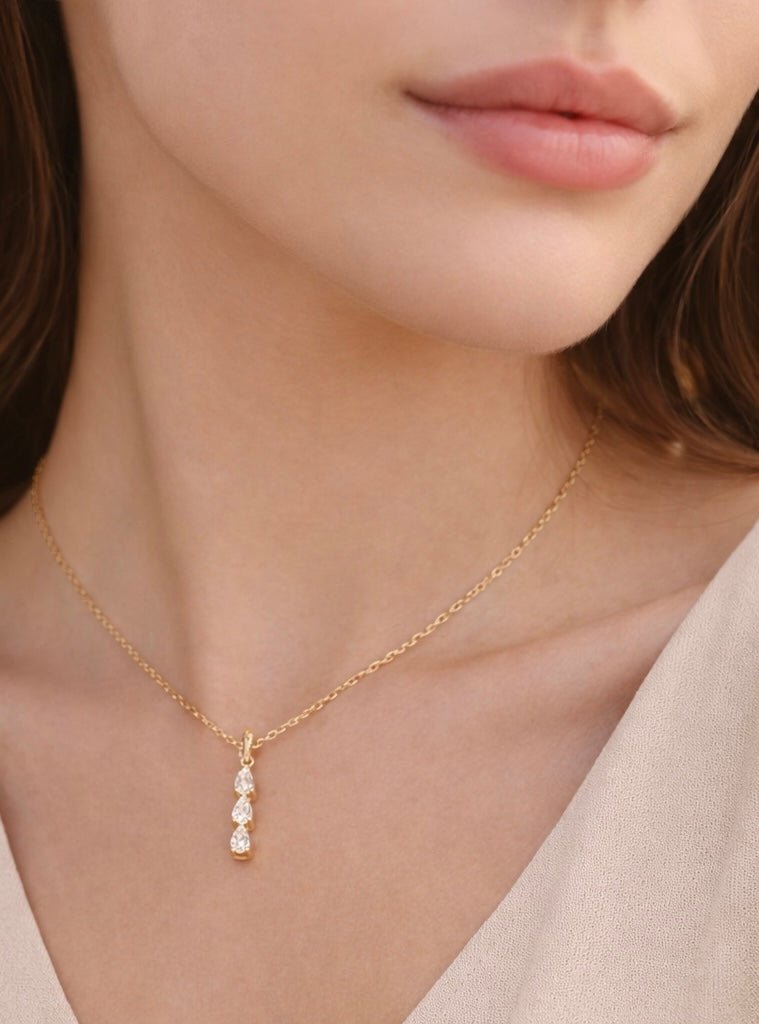 Collar Trinity Drop - CollaresDorado VERYSA