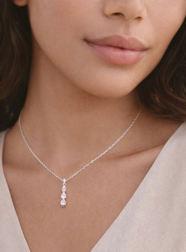 Collar Trinity Drop - CollaresPlateado VERYSA