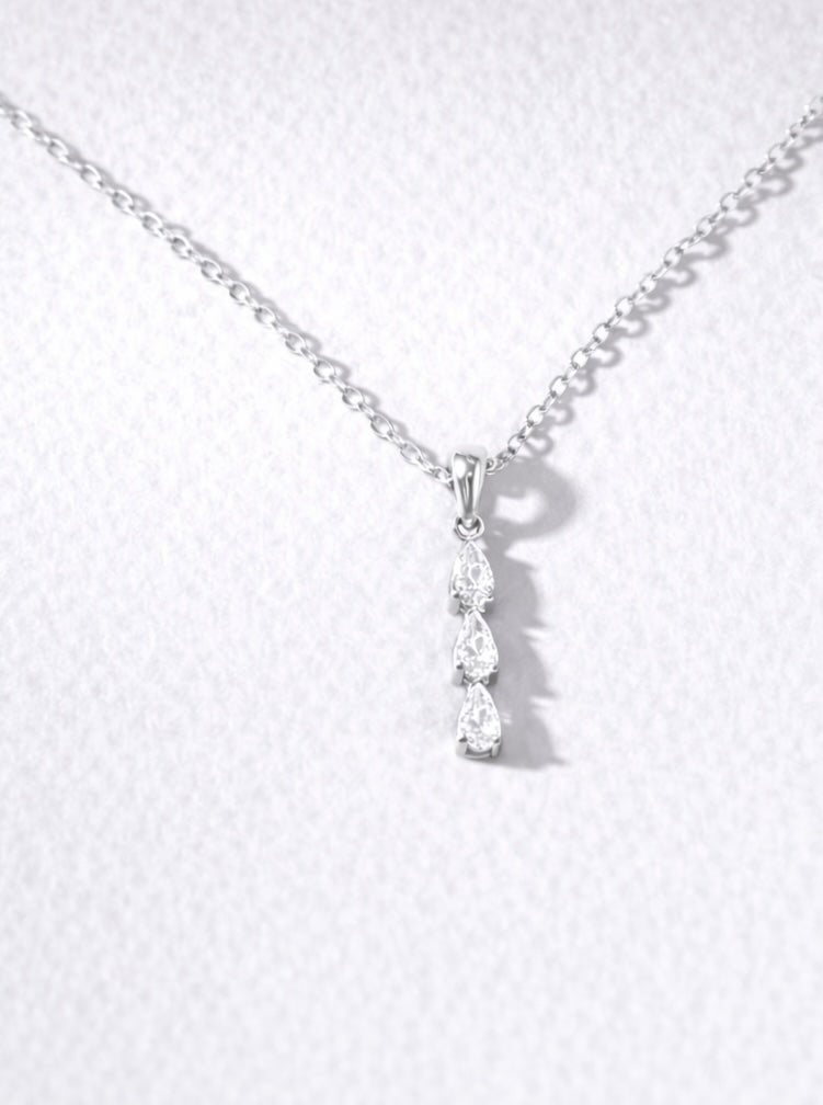 Collar Trinity Drop - CollaresPlateado VERYSA