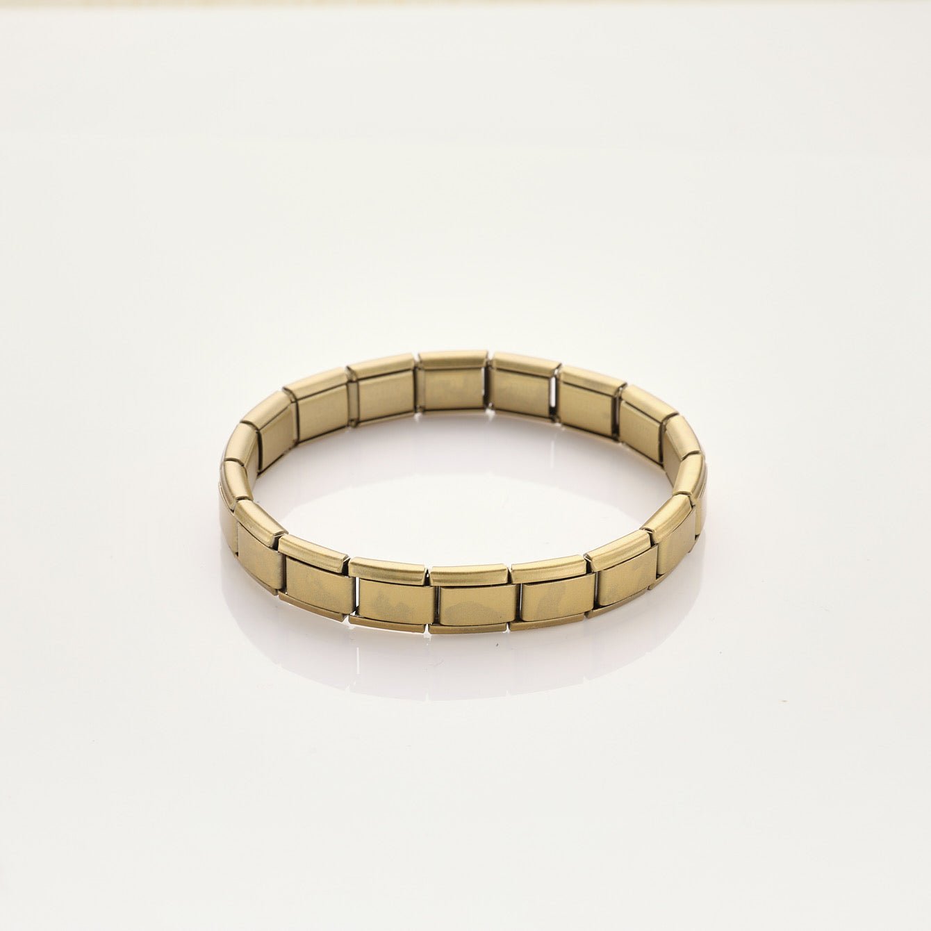 Matte Milano Bracelet - BrazaletesGold Matte VERYSA