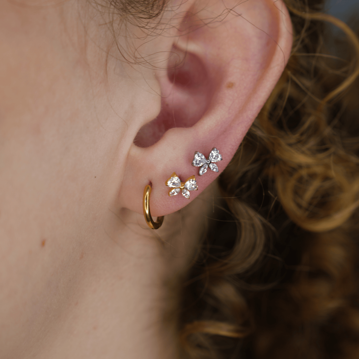 Piercing Broquel Moño con Circonia - PiercingsPlateado VERYSA