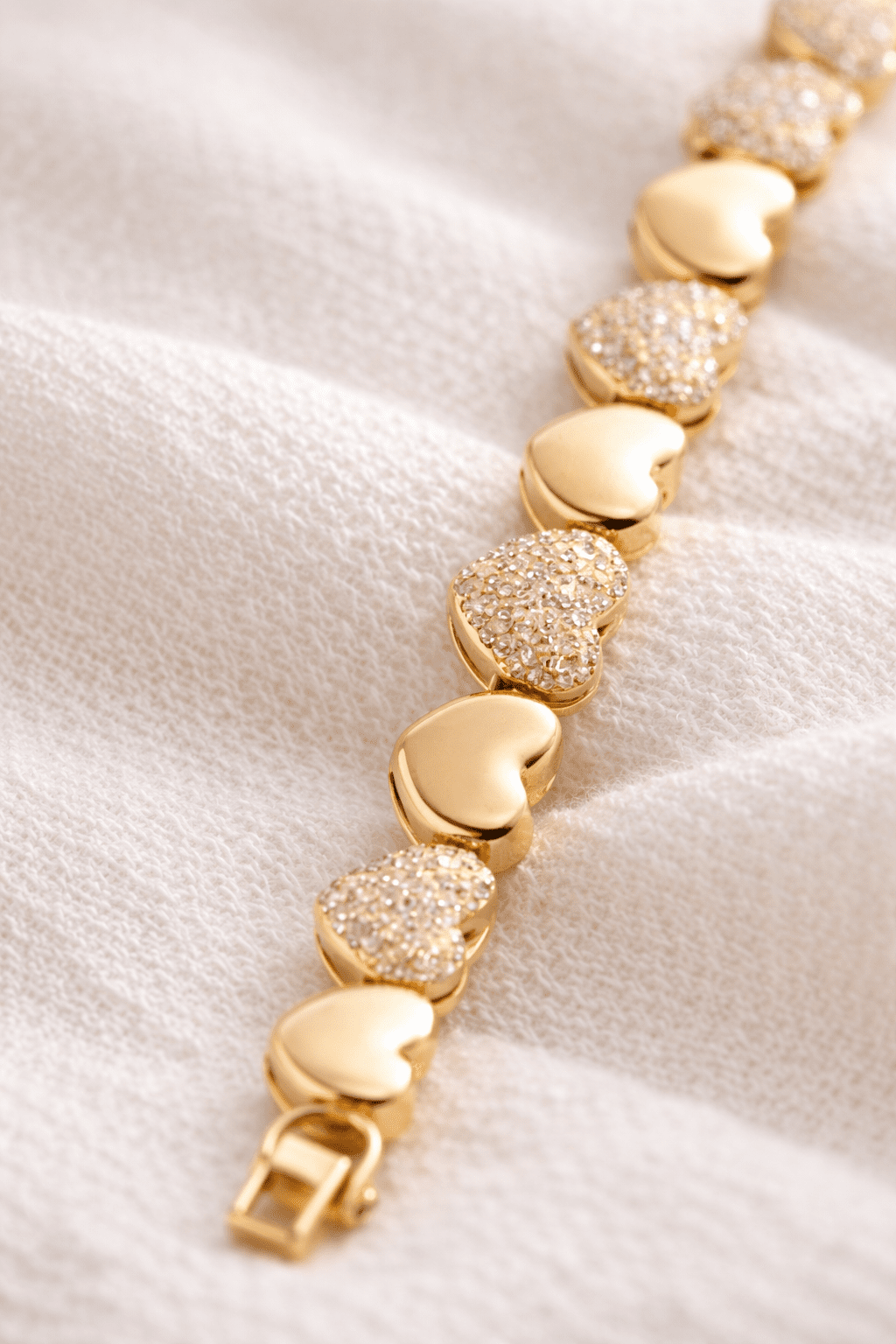 Pulsera Corazones – Oro Laminado 18k - Brazaletes VERYSA