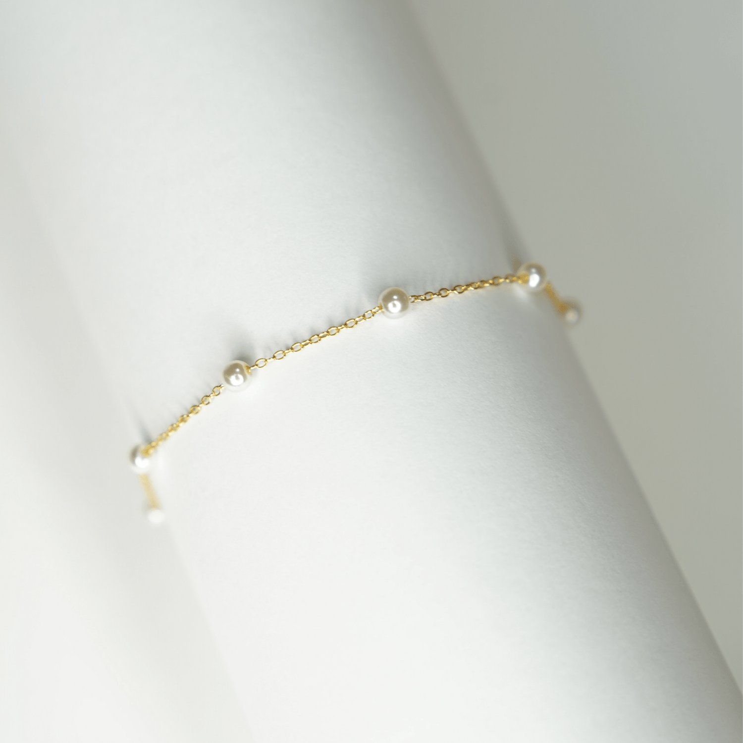 Pulsera Perla Sutil - Brazaletes VERYSA